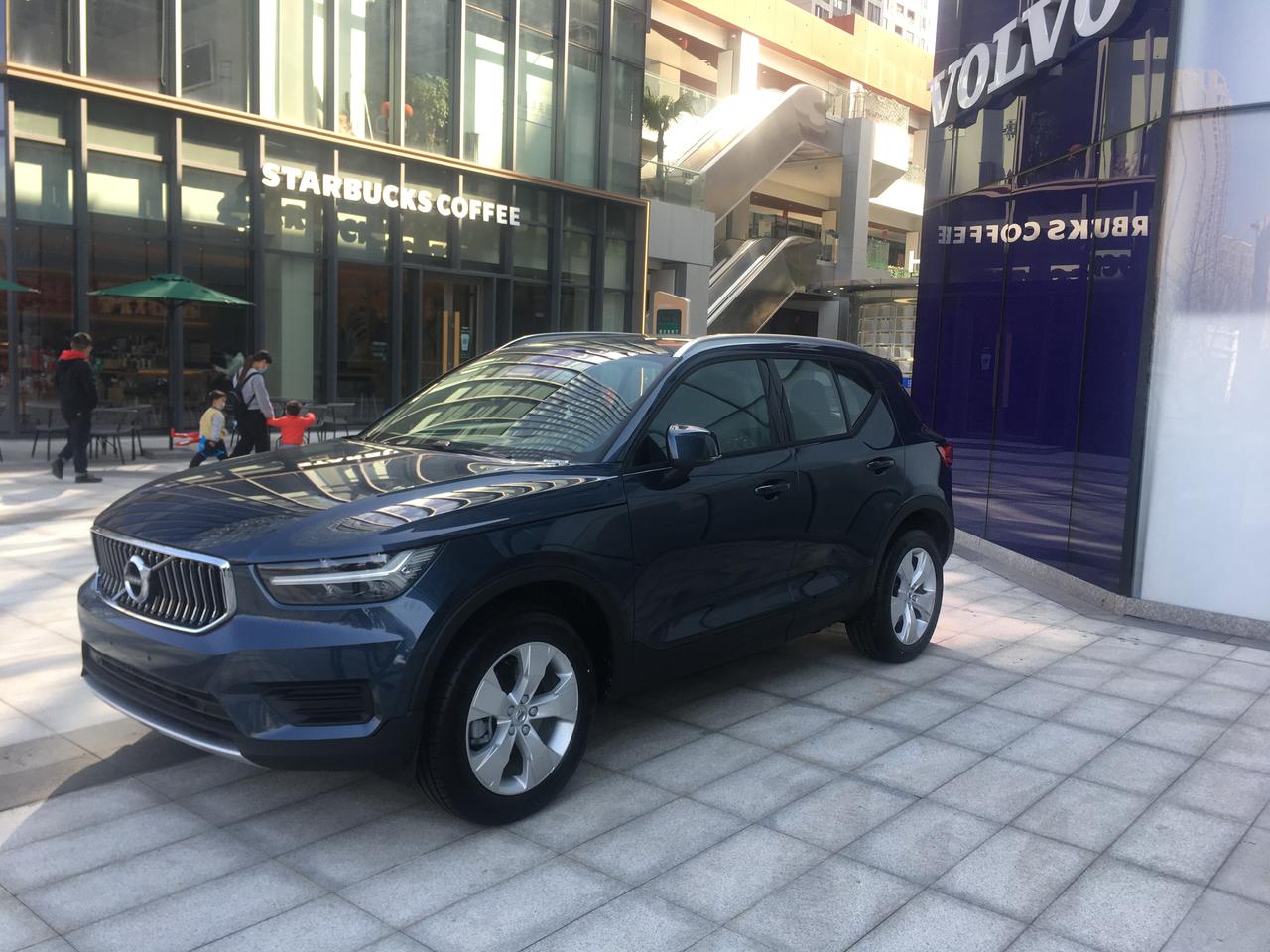 xc40牛仔蓝_沃尔沃xc40车友圈_沃农的大猪蹄子_懂车帝