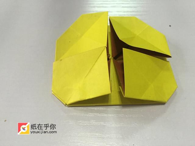 蝴蝶结礼物盒子的折法,礼盒蝴蝶结怎么弄