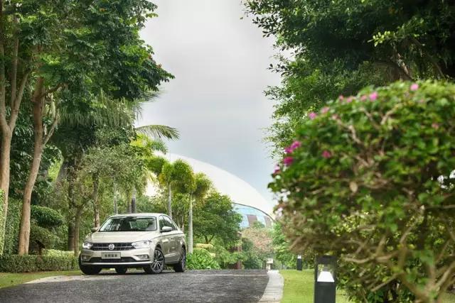 对“套娃”设计说NO！ 试驾全新宝来