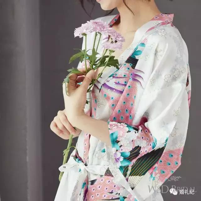 情人节送什么礼物给女朋友谋杀你的少女心，这11份七夕礼物做到了！快转给他