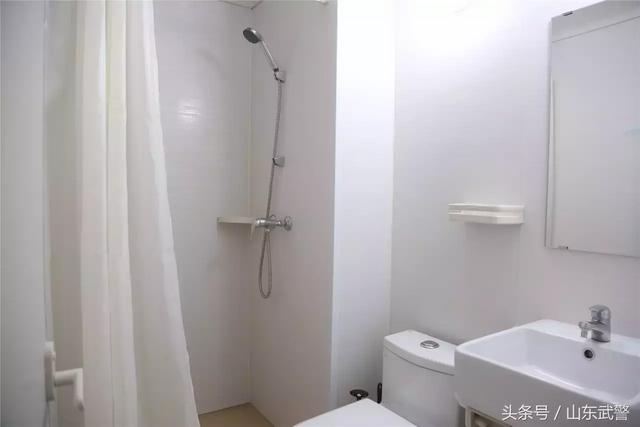 情人节送老公什么礼物“七夕”当天，上士班长送给妻子的情人节礼物~一把钥
