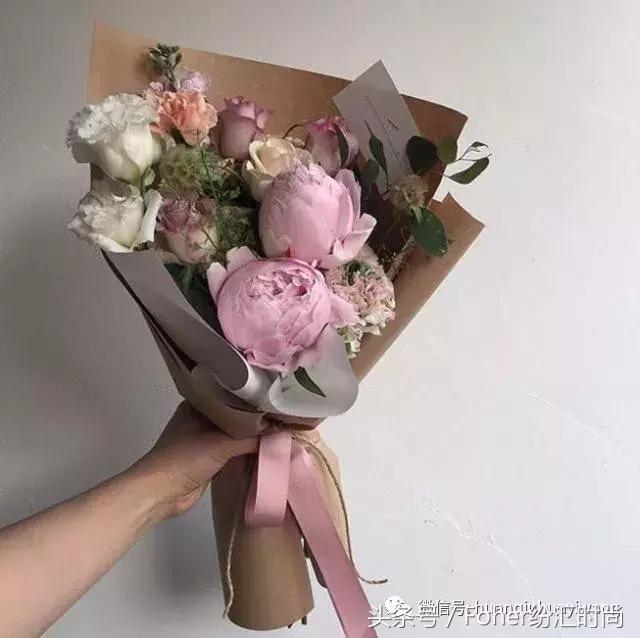 七夕送女朋友什么礼物好最有意义2018情人节送花攻略，比送玫瑰强一万倍~