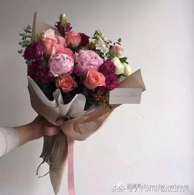 七夕送女朋友什么礼物好最有意义2018情人节送花攻略，比送玫瑰强一万倍~