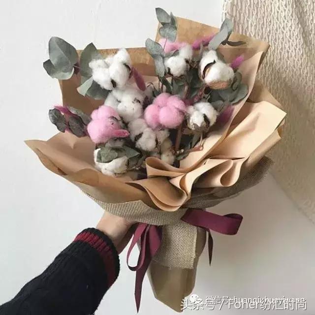 七夕送女朋友什么礼物好最有意义2018情人节送花攻略，比送玫瑰强一万倍~