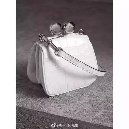 【送礼】情人节送什么给女友？大王教你一秒get她的少女心 七夕送什么礼物给