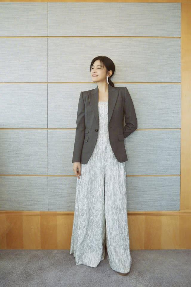 陳妍希慶祝37歲生日，未見老公陳曉身影，楊丞琳鄭元暢合體慶祝 娛樂八卦吃瓜 第7张