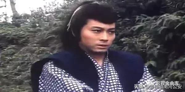 柳生静云是真正的武士,虽然是日本剑客,但是其武德,人品都得到了陈真