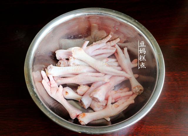 愛吃雞爪的別錯過！電飯煲簡單一燜，孩子都得搶著吃 熱愛美食 第3张
