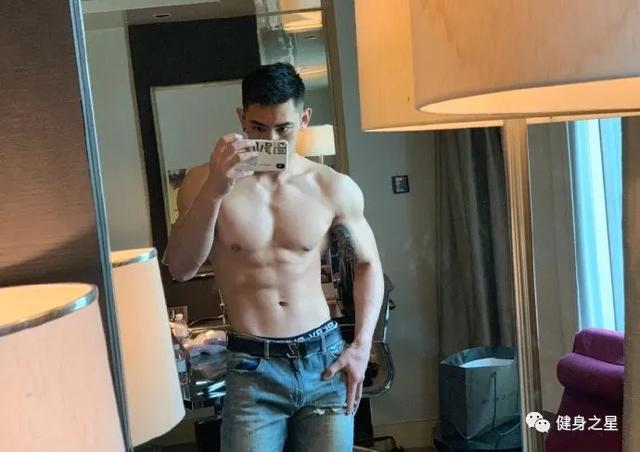 南京筋肉小狼狗走紅，顏值身材撩爆網友，這身材著實令人羨慕 健身減肥達人 第6张