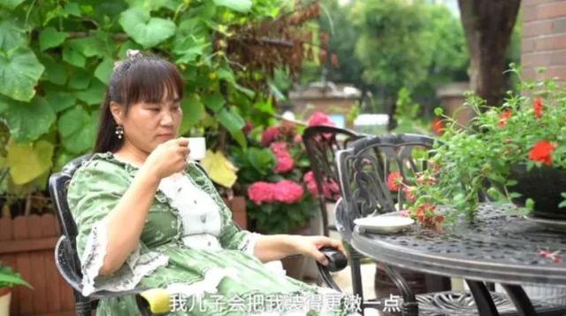 5岁阿姨穿LOLITA（55岁阿姨穿洛丽塔公主裙火上热搜）"