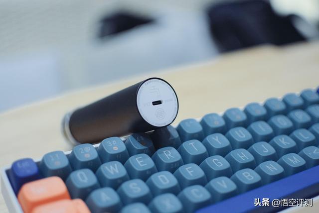 情人节要送什么礼物给男人的专属礼品：眉剃须刀探索家理容套装评测，居家出