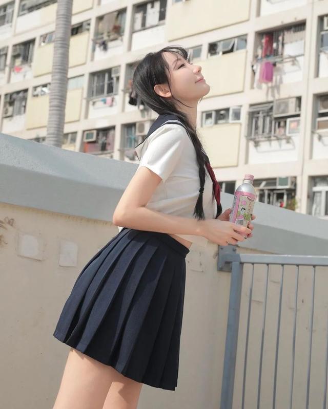 陳冠希前女友近照曝光，皮膚白皙身材熱辣，網友直呼：眼光毒辣 街拍正妹 第9张