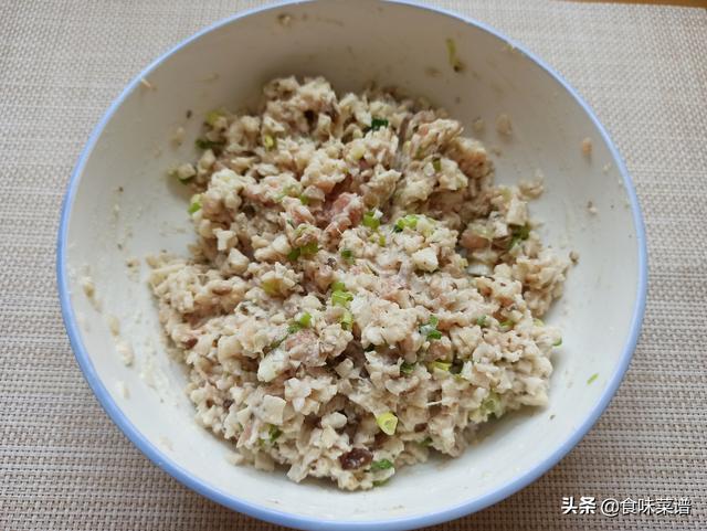 立秋養生，建議多吃一些蓮藕潤肺，教你3種新吃法，健康度過秋季 熱愛美食 第13张