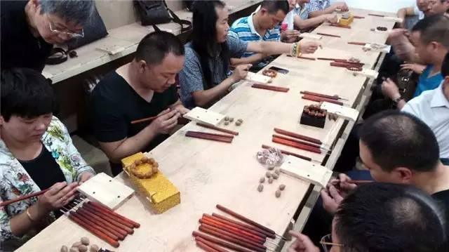 摆件家居饰品批发市场 精品装饰品批发市场