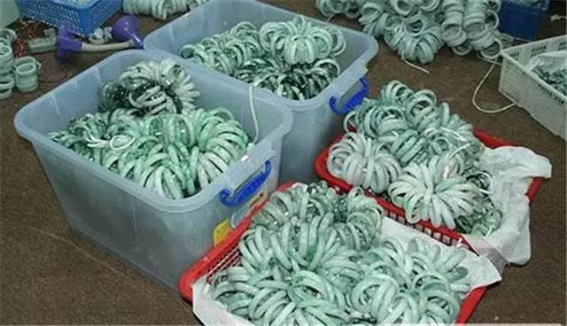 摆件家居饰品批发市场 精品装饰品批发市场