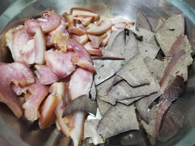 適合下酒的5道「冷盤」菜，酥嫩爽口，營養不膩，學會做給家人吃 熱愛美食 第17张