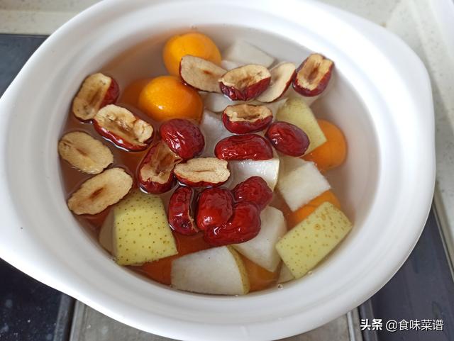 嗓子干癢不舒服，教你3款養生湯，潤肺止咳很有效，成本才幾塊錢 熱愛美食 第5张