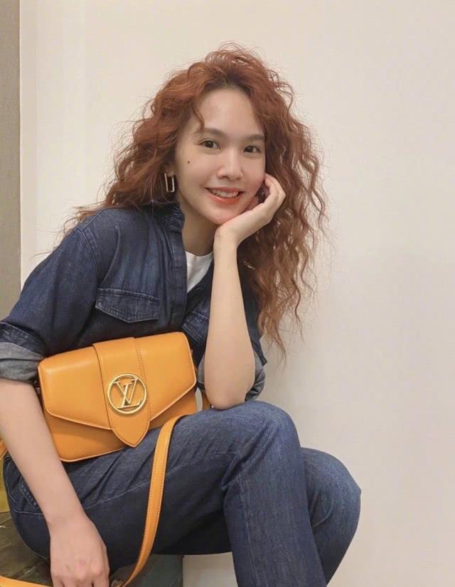 李榮浩太甜蜜！0點准時為楊丞琳慶生，夫妻曬「三口」合影好幸福 娛樂八卦吃瓜 第7张