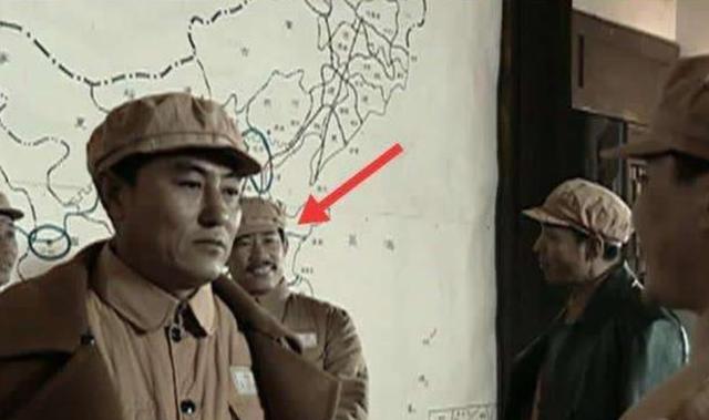 因《亮劍》劇組經費緊張，導演把司機拉來演戲，不料意外將其捧紅 娛樂八卦吃瓜 第9张
