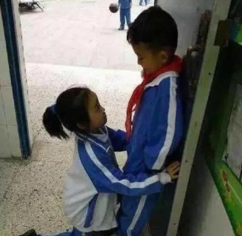 七夕送什么情人节快到了，送什么礼物既不贵又不会拿不出手？
