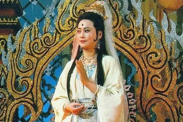 胡黄白柳灰五仙，东北人供奉的“胡黄白柳灰”5位大仙都是啥（民间五大仙家“狐黄白柳灰”）