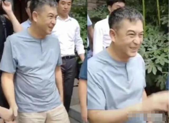 50歲張嘉譯惡疾纏身，近照蒼老異常，為身體健康改名但求心安？ 娛樂八卦吃瓜 第15张