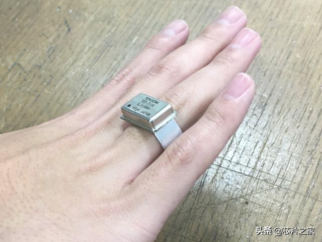 「电子篇」送这些可爱且极具创意的礼物给女朋友，她会很感动吗？ 送女朋友