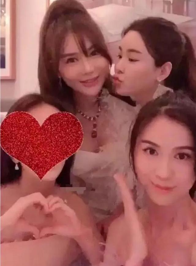 方媛閨蜜圈有多壕？戴3000萬鑽戒，發泄情緒一次性消費40萬 娛樂八卦吃瓜 第13张