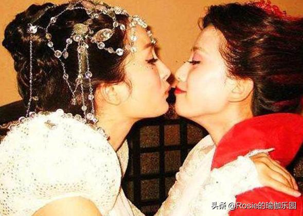 「仙劍三美」齊聚，唐嫣長腿搶鏡，超模私教帶你3步get同款美腿 健身減肥達人 第8张