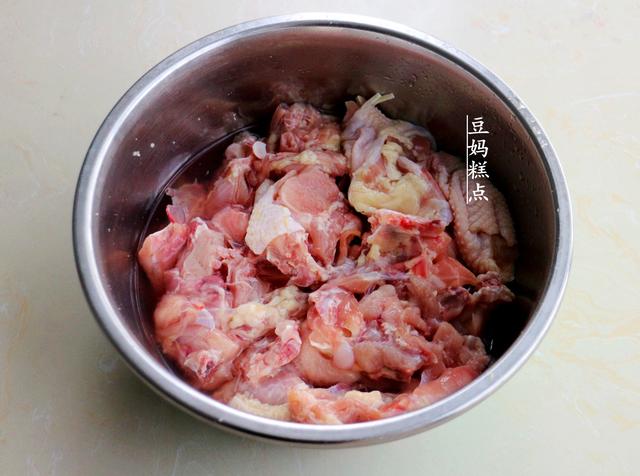 不用火鍋料，教你自製雞湯火鍋，簡單又鮮美，老人小孩都喜歡 熱愛美食 第5张