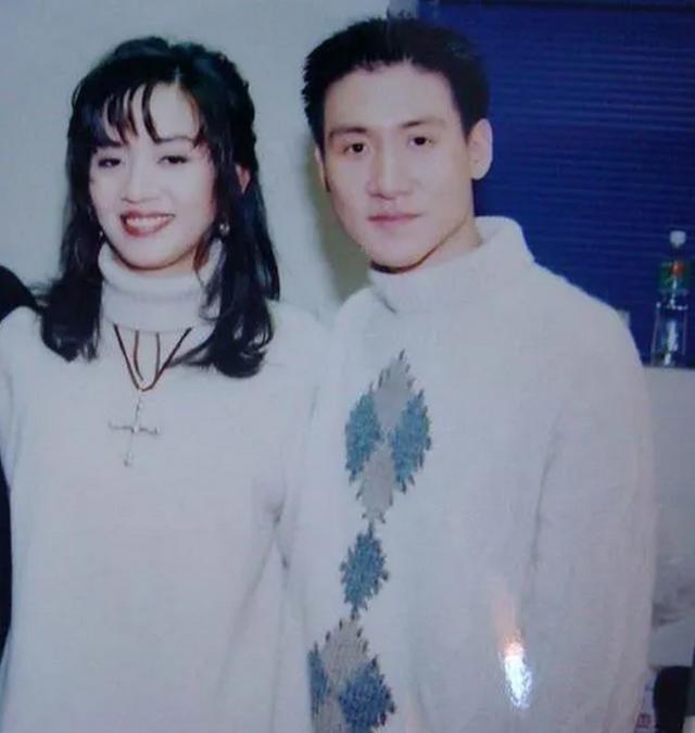 張學友演唱會8排26座為何不賣？原因很感人，這是他一生的遺憾 娛樂八卦吃瓜 第6张