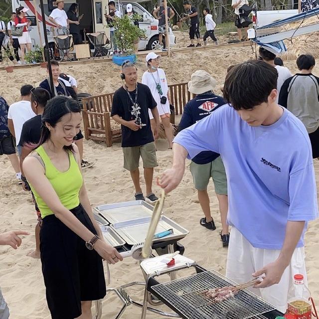 姚晨懶理仝卓挑釁，分享拍戲日常，和同劇組小鮮肉們玩耍沒代溝 娛樂八卦吃瓜 第3张