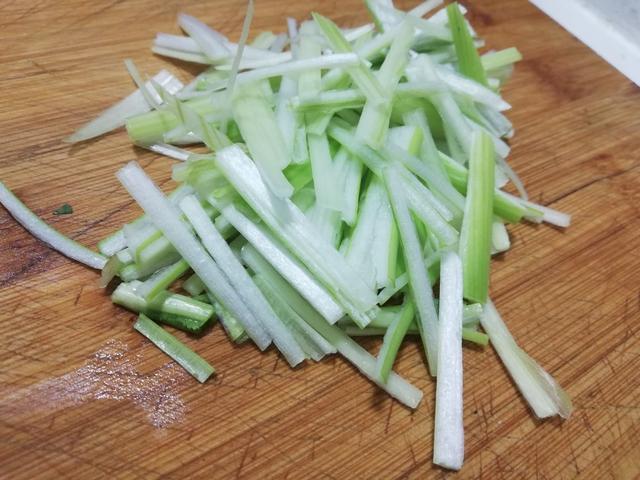 適合下酒的5道「冷盤」菜，酥嫩爽口，營養不膩，學會做給家人吃 熱愛美食 第18张