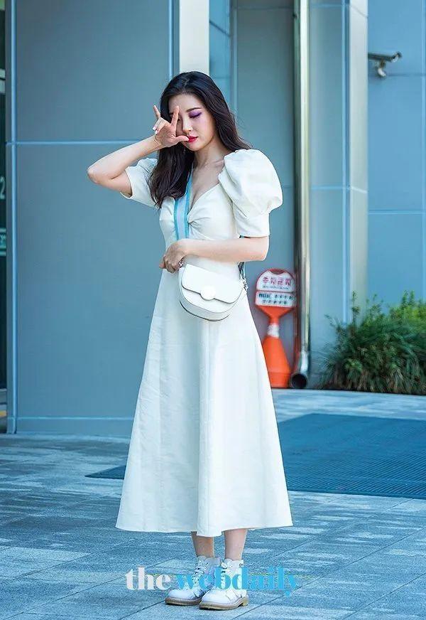 「南韓腿精」宣美胖了？86變100更顯迷人，穿法式白裙秀性感身姿 娛樂八卦吃瓜 第2张