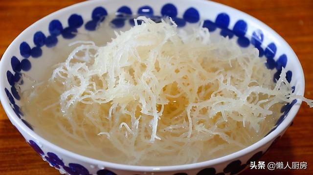 石花菜不用炒，不用煮，用冷水泡一泡，夏天最愛吃的爽口小涼菜 熱愛美食 第4张