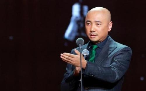 貌合神離？徐崢陶虹合體出遊被偶遇，18年婚姻後依舊沒放手 娛樂八卦吃瓜 第1张