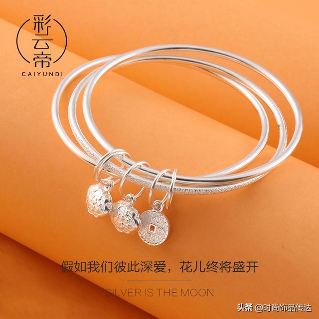 异地恋寄东西给女朋友,异地恋给女朋友送什么礼物好