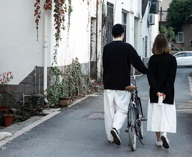 情人节の浪漫 – 13款女朋友礼物+14款男朋友礼物 送什么礼物给女朋友