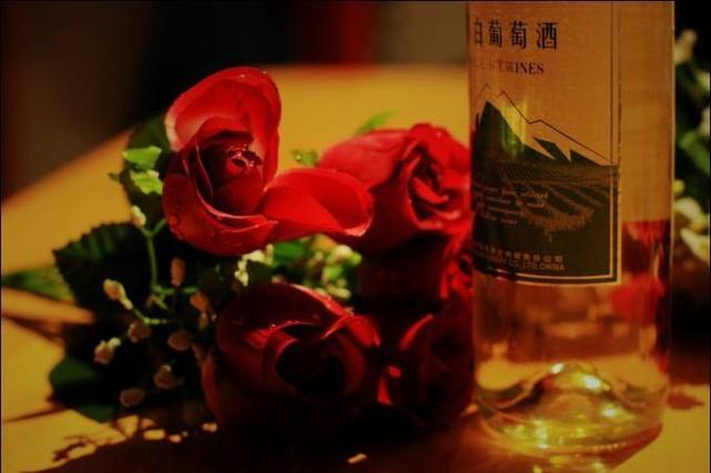 表达友谊送女性朋友鲜花,女生生日送什么花