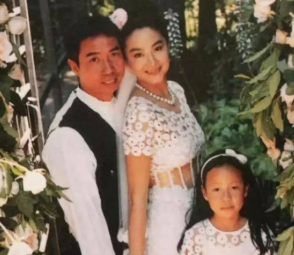 網爆林青霞丈夫有私生子！僅有兩女兒的婚姻中，27年過後何去何從 娛樂八卦吃瓜 第6张