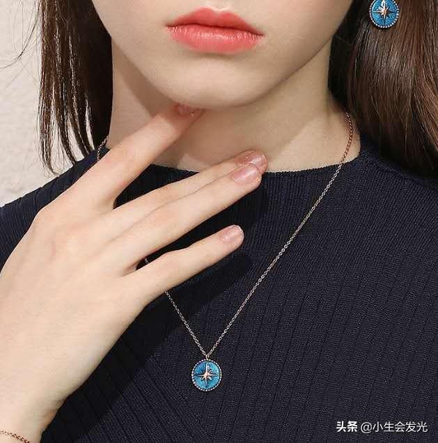 有哪些有意思的礼物可以送给女朋友？ 情人节送女朋友什么礼物好