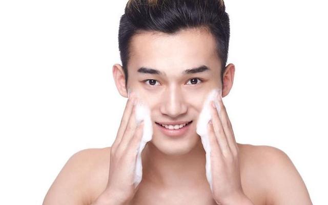 情人节送男生什么礼物盘点情人节妈妈送给爸爸的礼物红黑榜，想要感情升温妈
