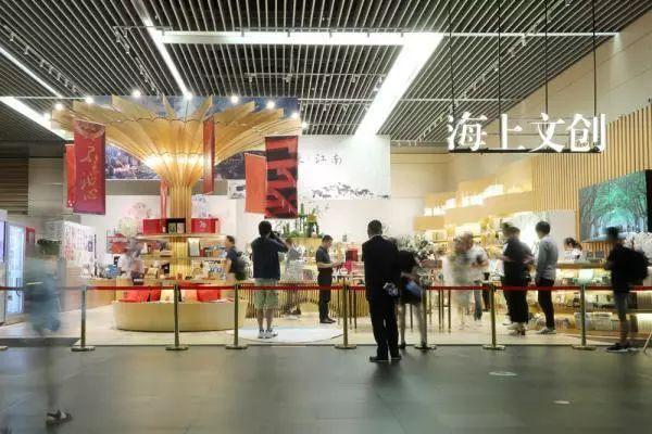 上海必买的小礼物女生,女生最想要的礼物排行榜