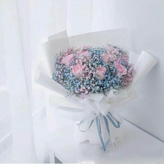 女朋友生日，我该送什么花给她？ 情人节送给女朋友什么礼物