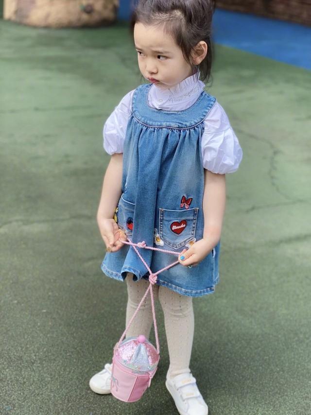 高雲翔被媒體偶遇，和董璇輪流照顧女兒小酒窩，兩人卻始終沒碰面 娛樂八卦吃瓜 第8张