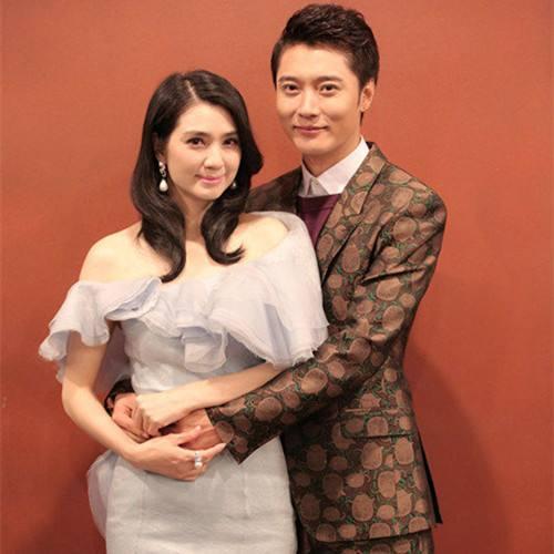 當紅男星張丹峰：未婚男娶單親媽媽，繼父和丈夫的角色讓人淚目 娛樂八卦吃瓜 第6张