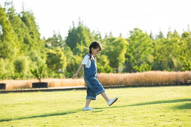 给14岁女孩子买什么礼物好,14岁女孩送什么礼物有意义