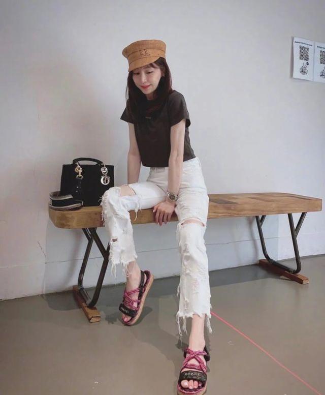 「老闆娘」王心凌真調皮！穿露臍裝去公司開會，小露性感太誘人 娛樂八卦吃瓜 第8张