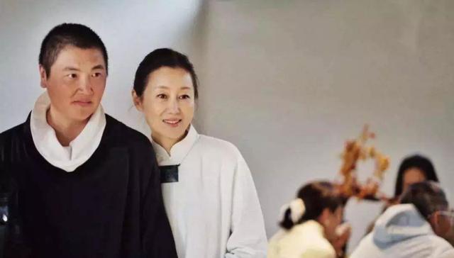被後媽「洗腦」的孫楠女兒，20歲只有初中學歷，未來該何去何從 娛樂八卦吃瓜 第1张