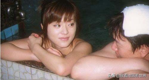 全裸泡温泉没问题！半裸运动绝对不行？日本的潜规则让外国人蒙圈